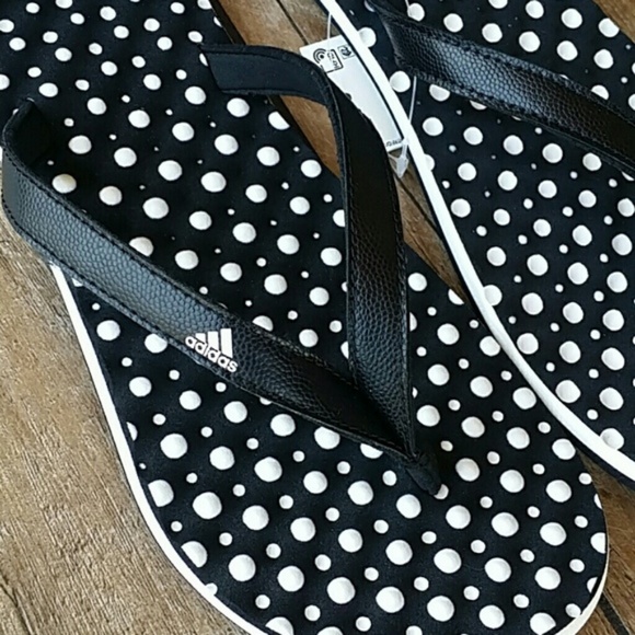 adidas Shoes - NWT ADIDAS "EEZAY" FLIP FLOP